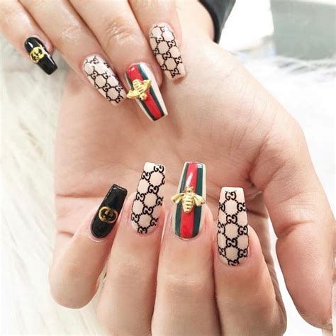 gucci nails tumblr|Gucci nail art design.